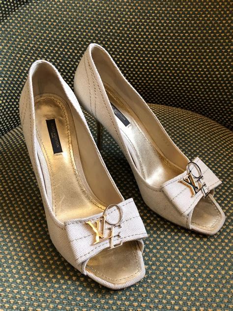 louis vuitton women's high heel shoes|louis vuitton vintage shoes heels.